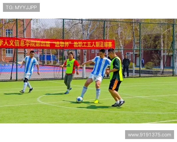 劲然绘制足球明星的激情与梦想展现球场风采的艺术之旅