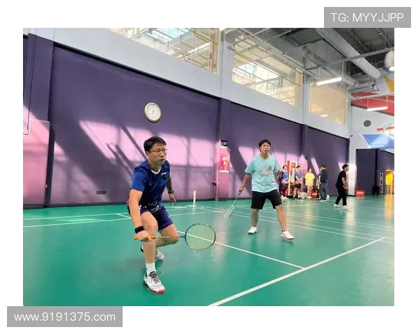 刘秀英独家分享羽毛球技巧与心得体会助你提升球技的秘诀 刘秀英独家分享羽毛球技巧与心得体会助你提升球技的秘诀