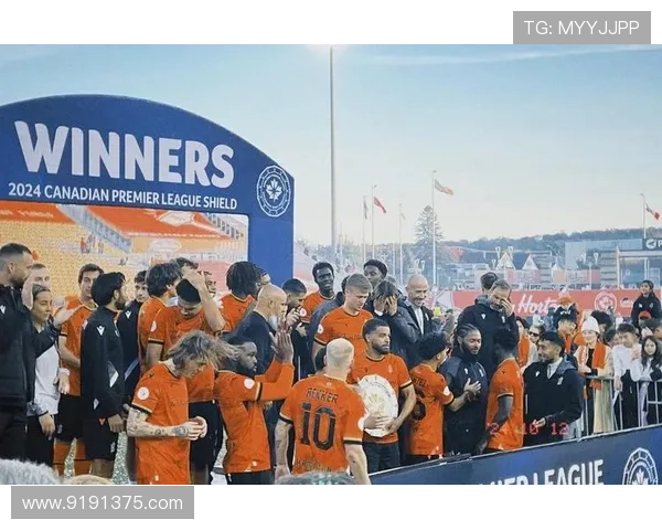 加拿大籍足球明星的辉煌成就与未来发展展望 加拿大籍足球明星的辉煌成就与未来发展展望